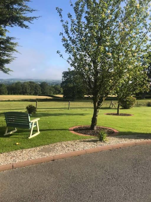 Meadow House In County Donegal Appartement Donegal Town Buitenkant foto